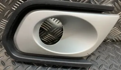 Dacia Sandero (16->) Ön Tampon Panjuru Sağ