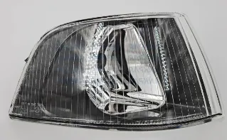 Volvo S40 (00-04) Ön Sinyal Siyah Sağ