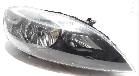 Volvo V40 (12->) Ön Far Sağ