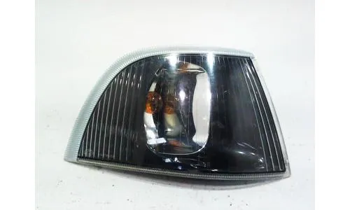 Volvo S40 (01-04) Sinyal Ön Sağ Siyah