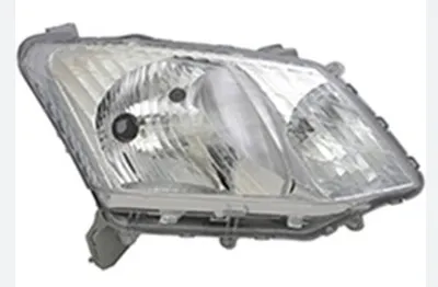 Isizu D-max (11->) Ön Far Sağ