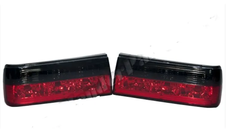 Bmw 3 Serisi E30 (88-91) Stop Lambası Set Füme Sinyal