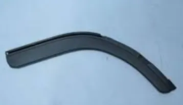 Mitsubishi Canter Fuso (05->) Ön Çamurluk Bakalit Ağzı Sağ